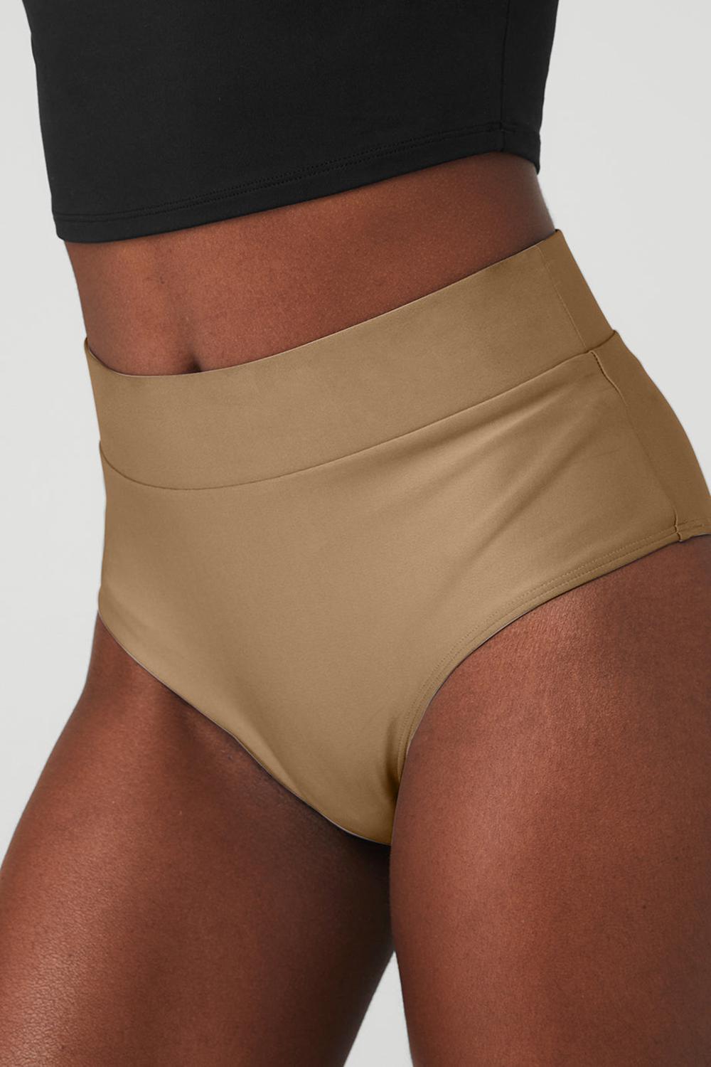 Boyshort Alo Yoga Airlift Record-Breaker Mujer Gravel | Chile  17598-FVKH