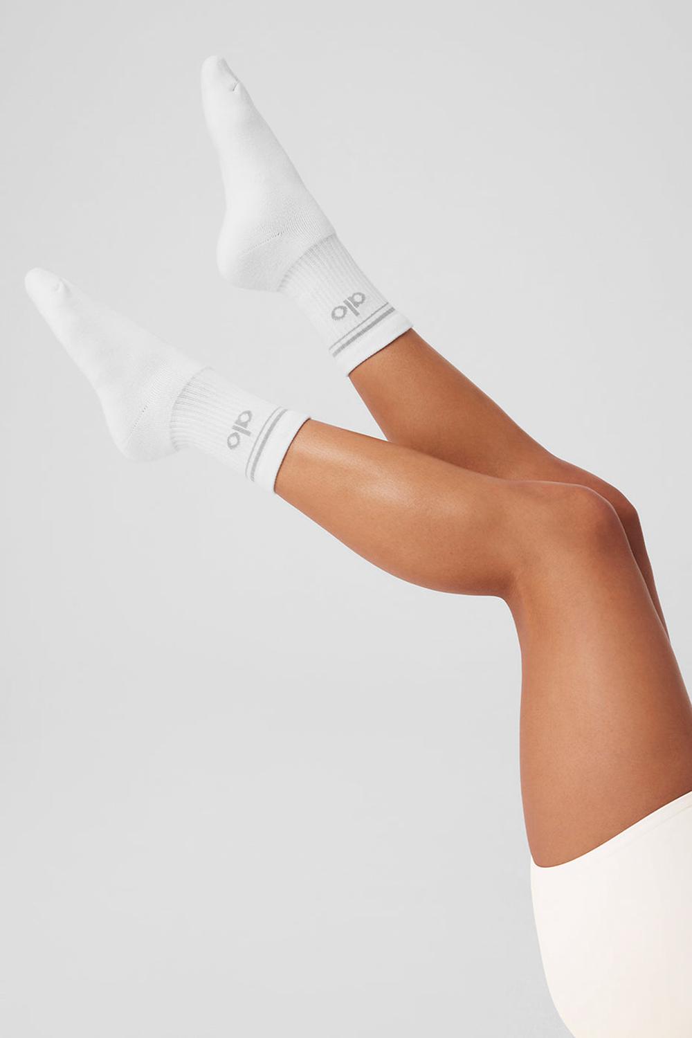 Calcetines Alo Yoga Unisex Half-Crew Throwback Hombre Blancas Titanium | Chile  14358-GLJE