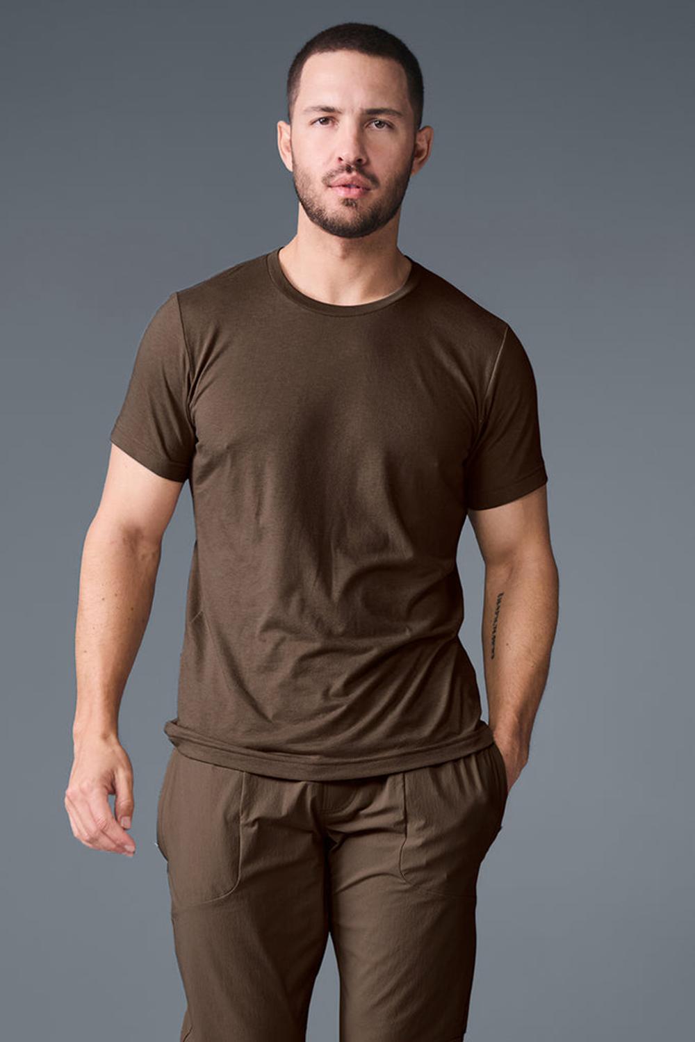 Camisetas Running Alo Yoga Triumph Hombre Espresso | Chile  98703-LDPJ