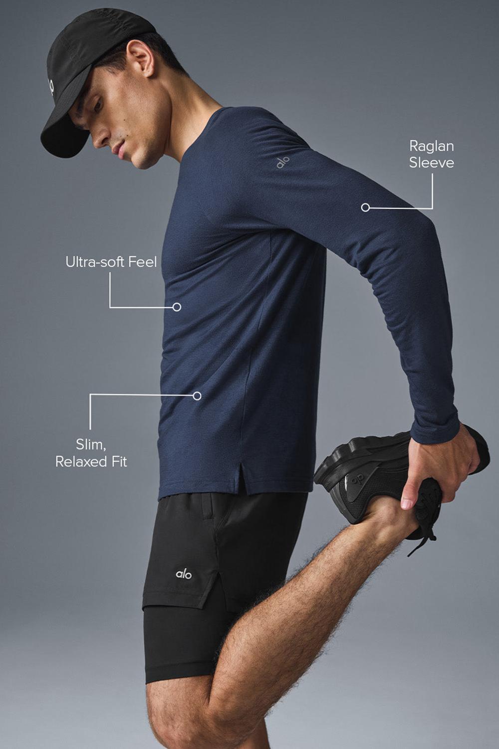 Camisetas Running Alo Yoga Triumph Long Sleeve Hombre Azul Marino | Chile  70964-ADVI