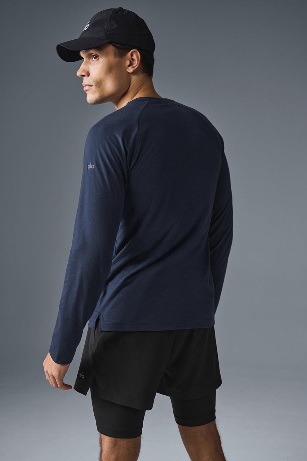 Camisetas Running Alo Yoga Triumph Long Sleeve Hombre Azul Marino | Chile  70964-ADVI