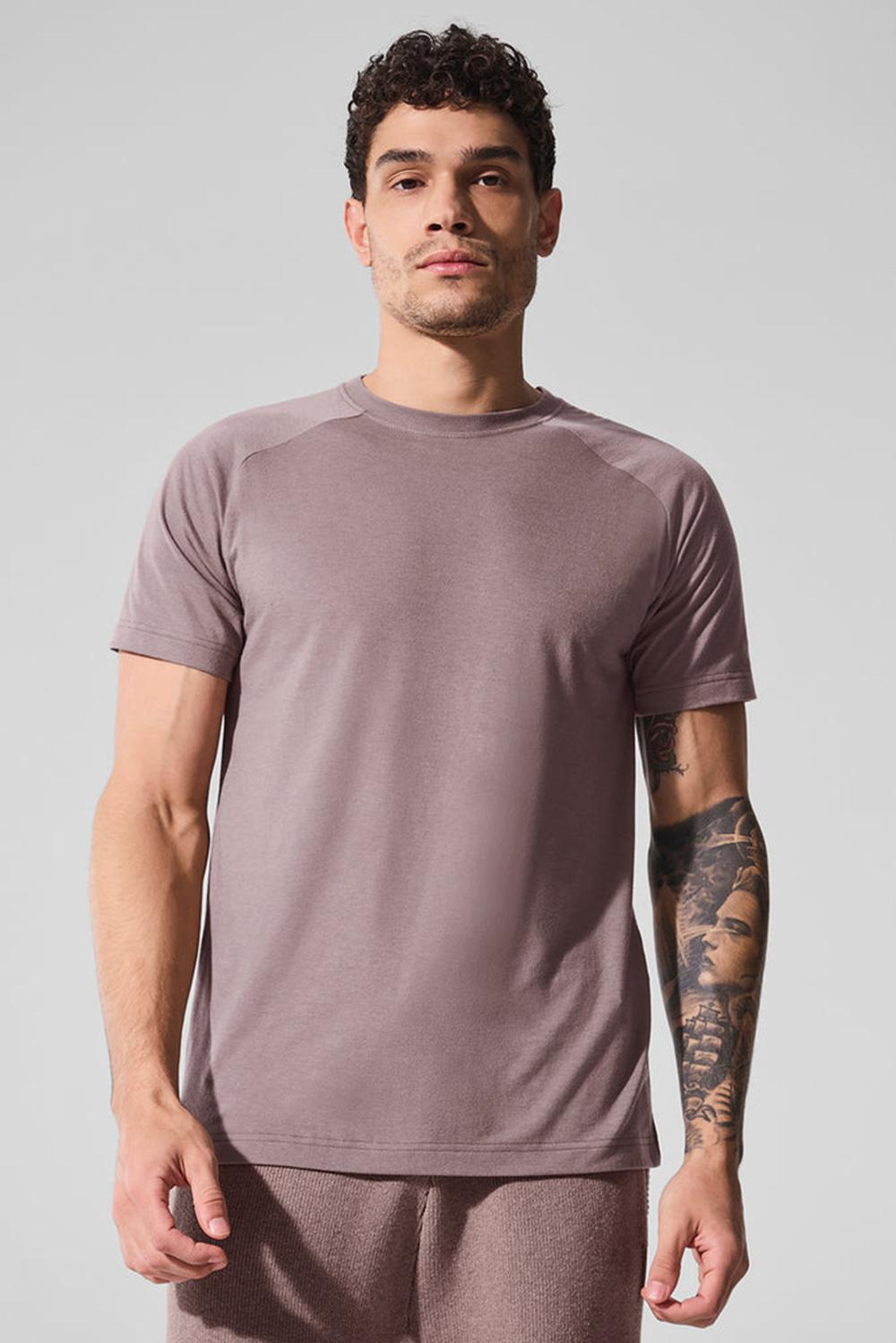 Camisetas Running Alo Yoga Triumph Raglan Hombre Mushroom | Chile  05472-IWHL