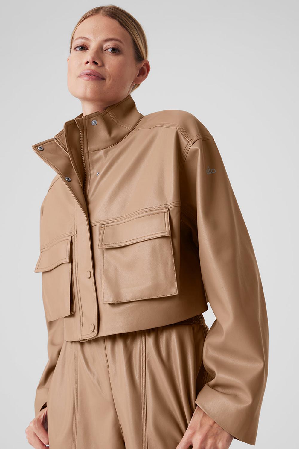 Chaquetas Alo Yoga Faux Leather Power Hour Mujer Toasted Almond | Chile  86234-TWAD