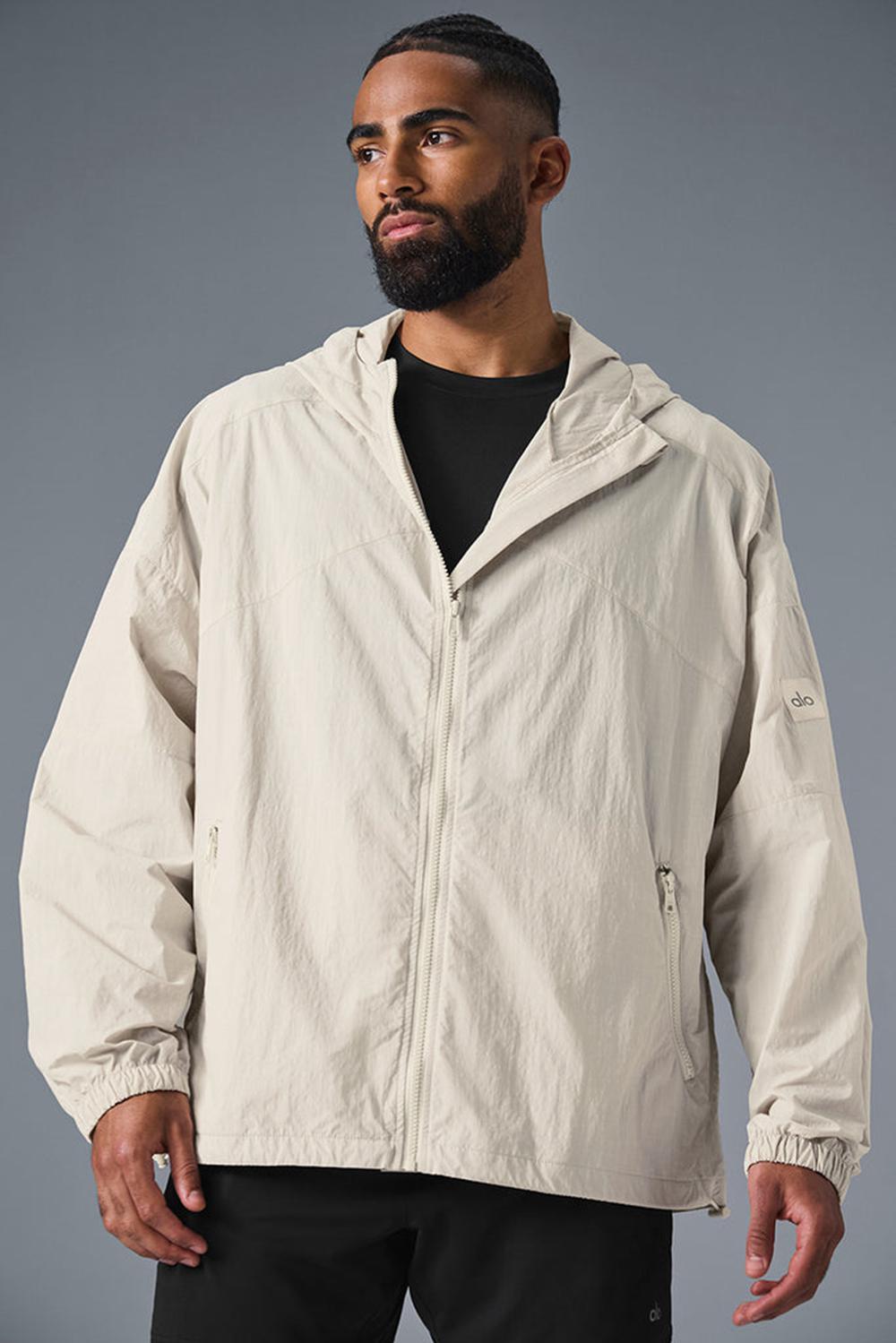 Chaquetas Alo Yoga Vantage Nylon Ripstop Track Hombre Bone | Chile  27356-ARNY