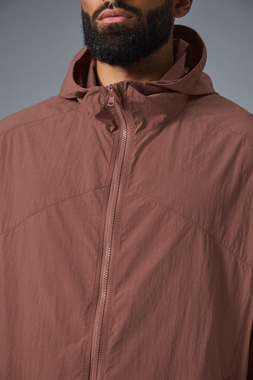 Chaquetas Alo Yoga Vantage Nylon Ripstop Track Hombre Chestnut | Chile  20146-XYAR