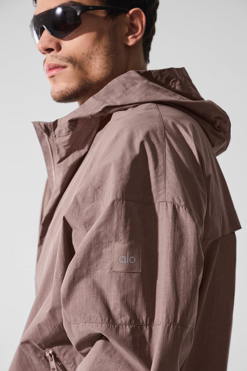 Chaquetas Alo Yoga Vantage Nylon Ripstop Track Hombre Mushroom | Chile  60927-GWCU