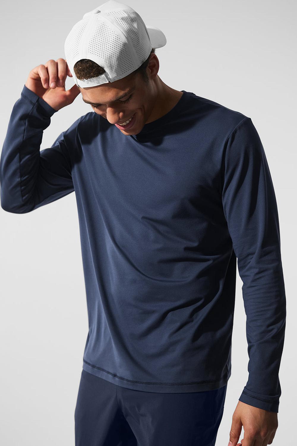 Manga Larga Alo Yoga Conquer Reform Crewneck Hombre Azul Marino | Chile  93705-HJCV