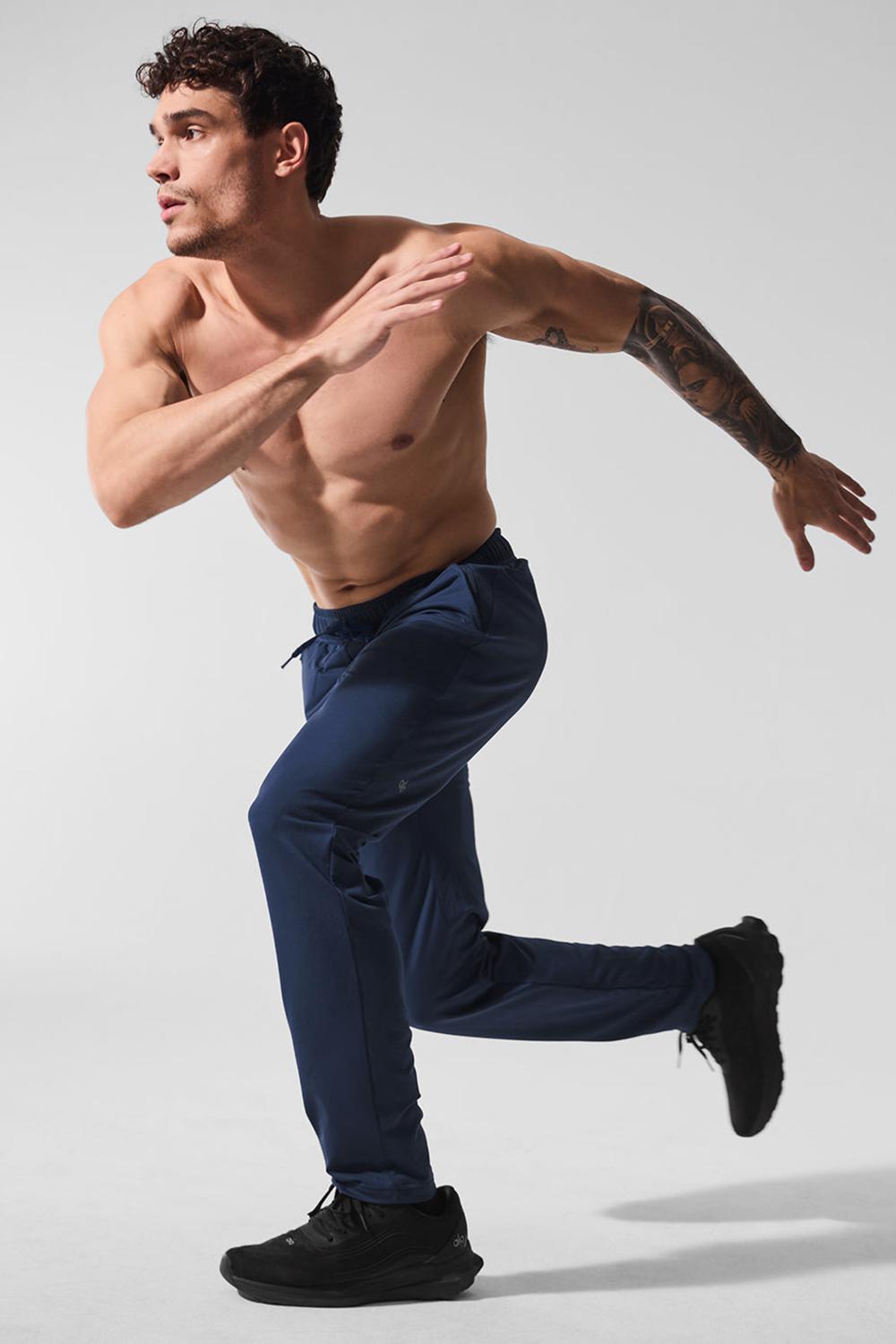 Pantalon Alo Yoga Conquer Pulse Hombre Azul Marino | Chile  51862-CDNH