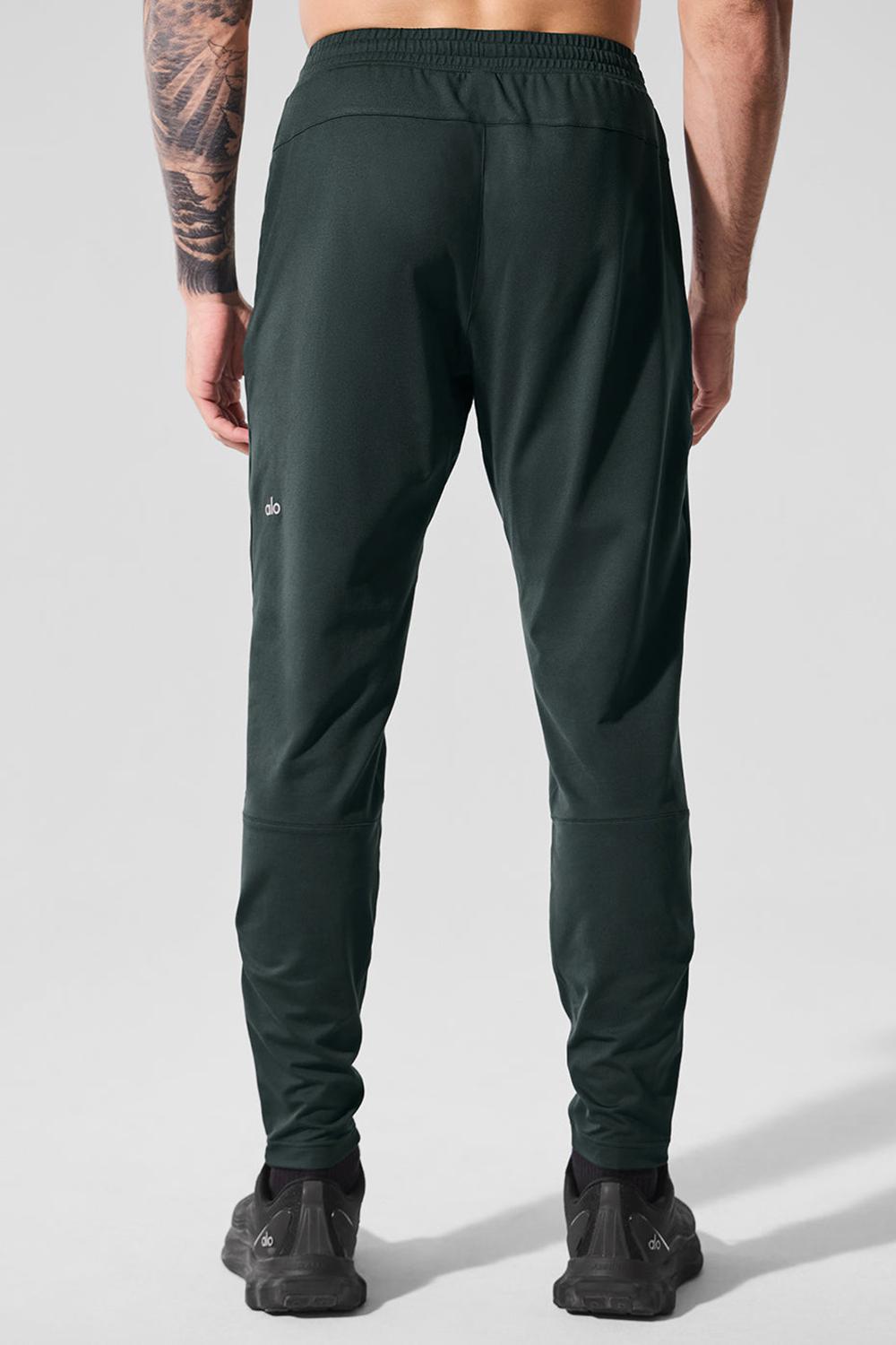 Pantalon Alo Yoga Conquer React Performance Hombre Verde | Chile  29607-HKDE