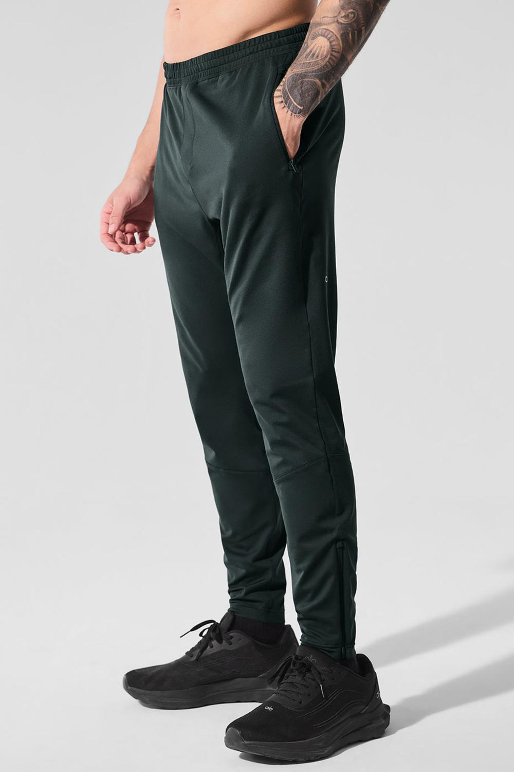 Pantalon Alo Yoga Conquer React Performance Hombre Verde | Chile  29607-HKDE