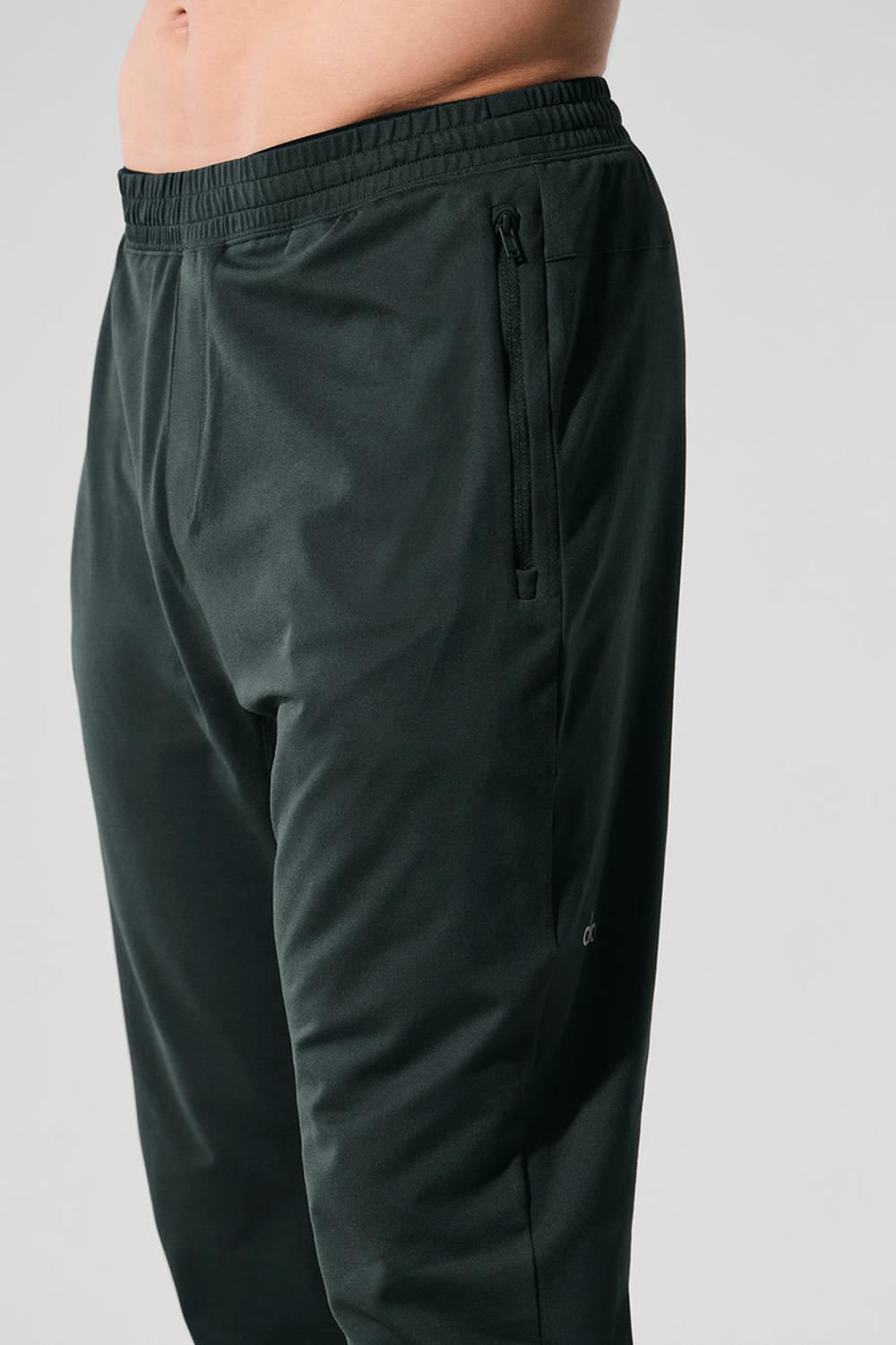 Pantalon Alo Yoga Conquer React Performance Hombre Verde | Chile  29607-HKDE