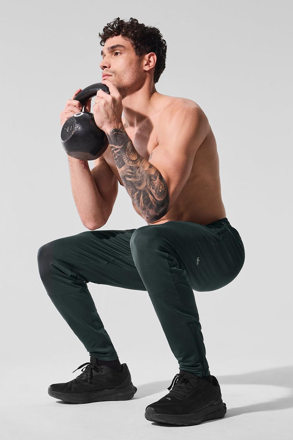Pantalon Alo Yoga Conquer React Performance Hombre Verde | Chile  29607-HKDE