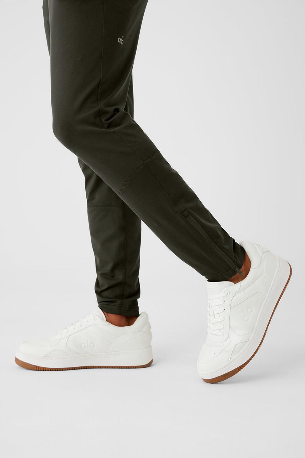 Pantalon Alo Yoga Conquer React Performance Hombre Verde | Chile  71852-LDOV