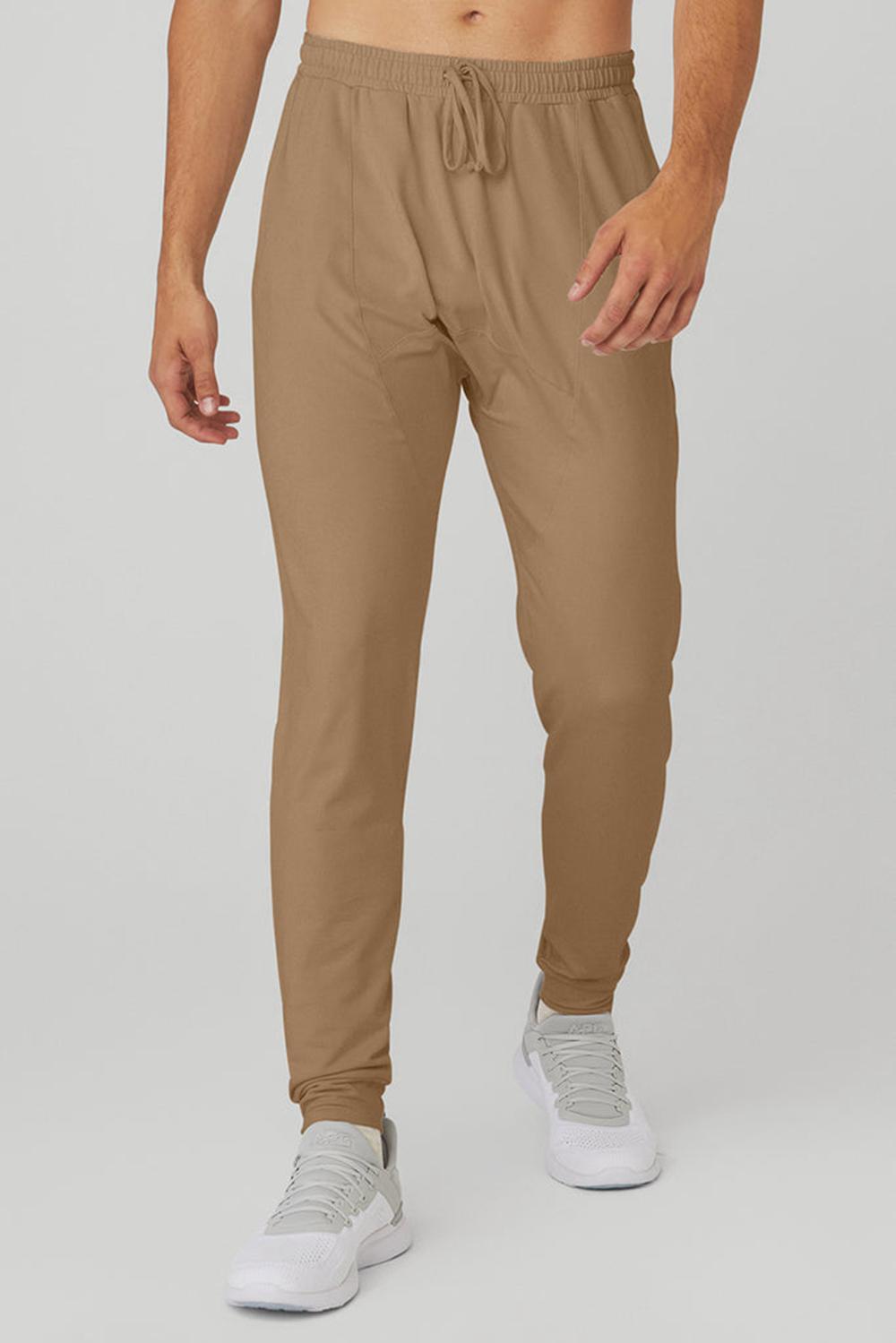 Pantalon Alo Yoga Conquer Revitalize Hombre Gravel | Chile  27031-VUJI