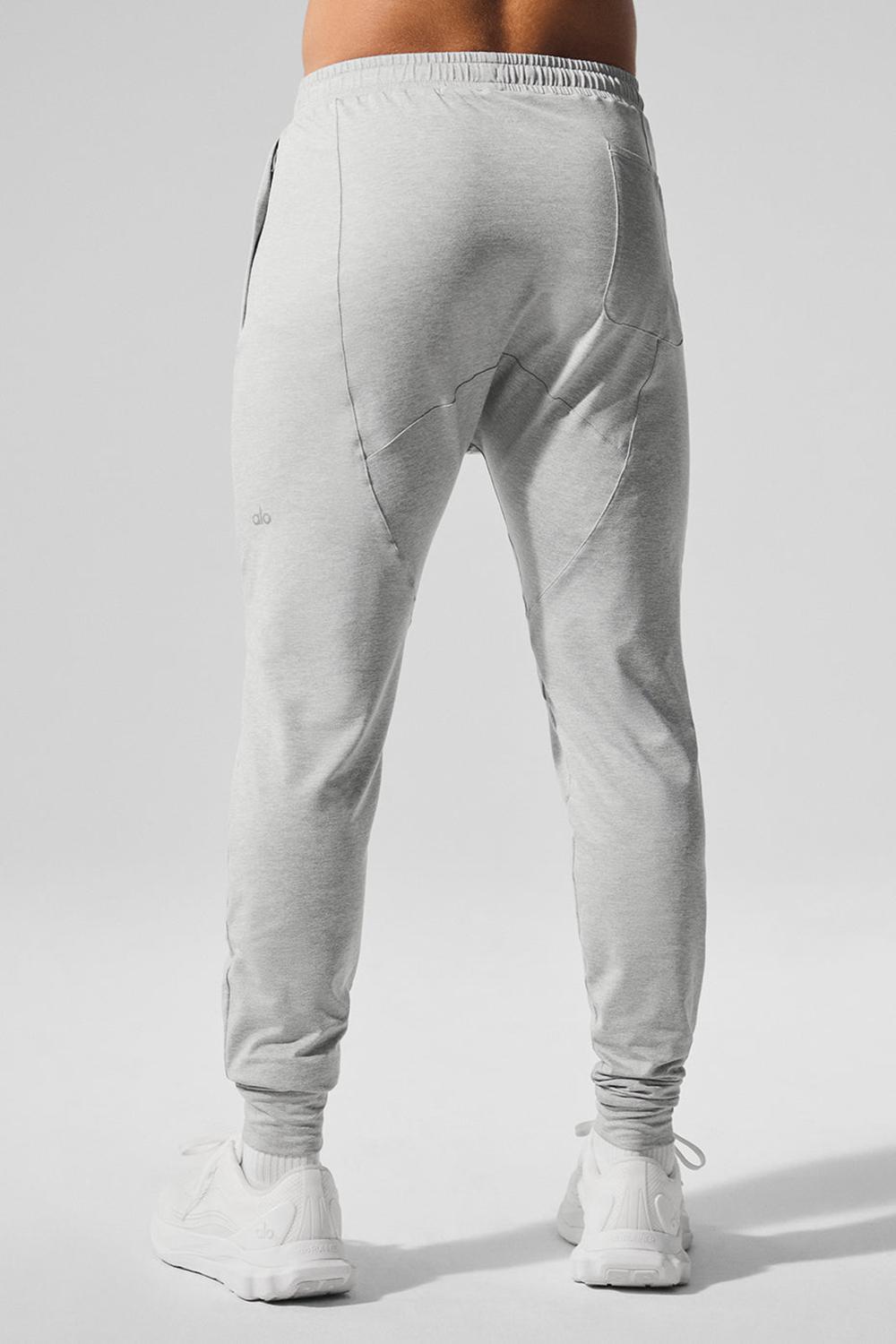 Pantalon Alo Yoga Conquer Revitalize Hombre Gris | Chile  19437-FMPC