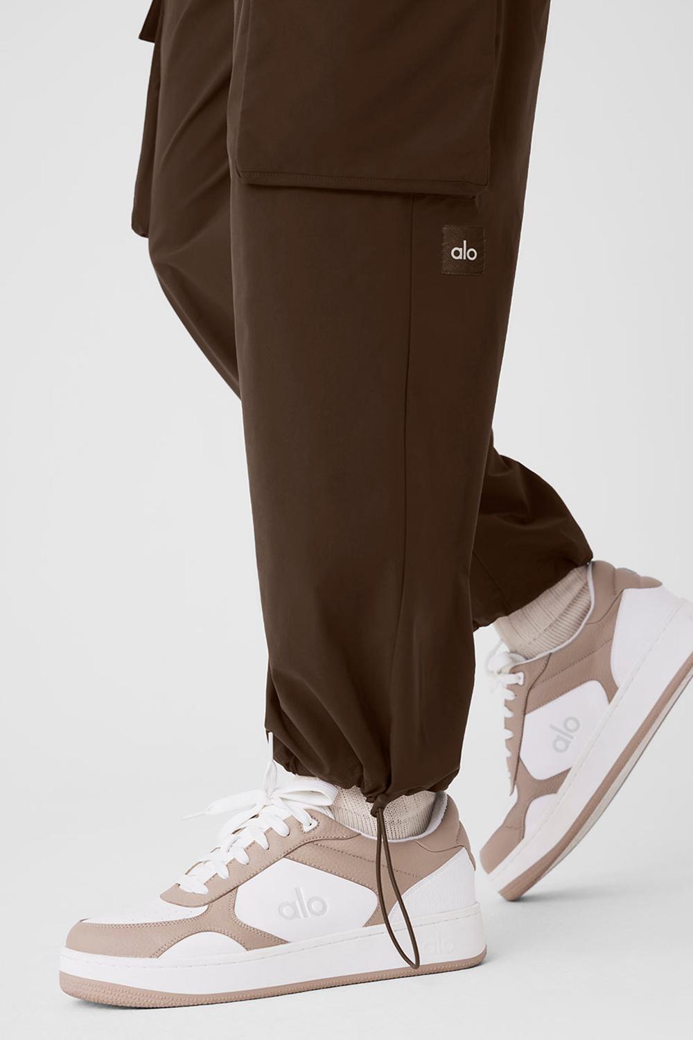 Pantalon Alo Yoga Voyage Utility Cargo Hombre Espresso | Chile  37618-GCTN