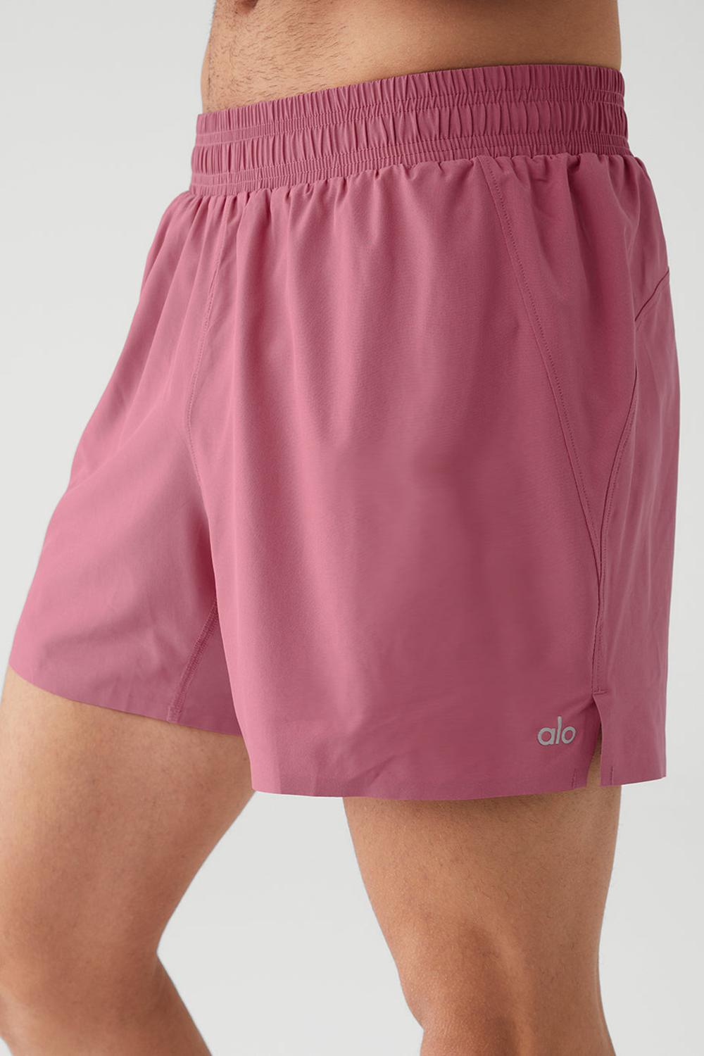 Short Alo Yoga 5'' Adapt Running Hombre Mars Clay | Chile  84713-WOTG