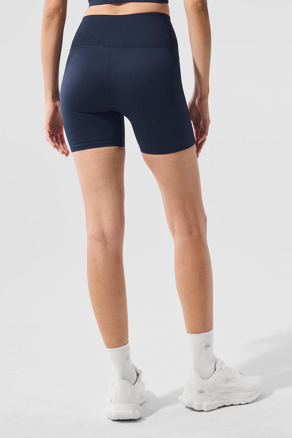 Short Alo Yoga 5