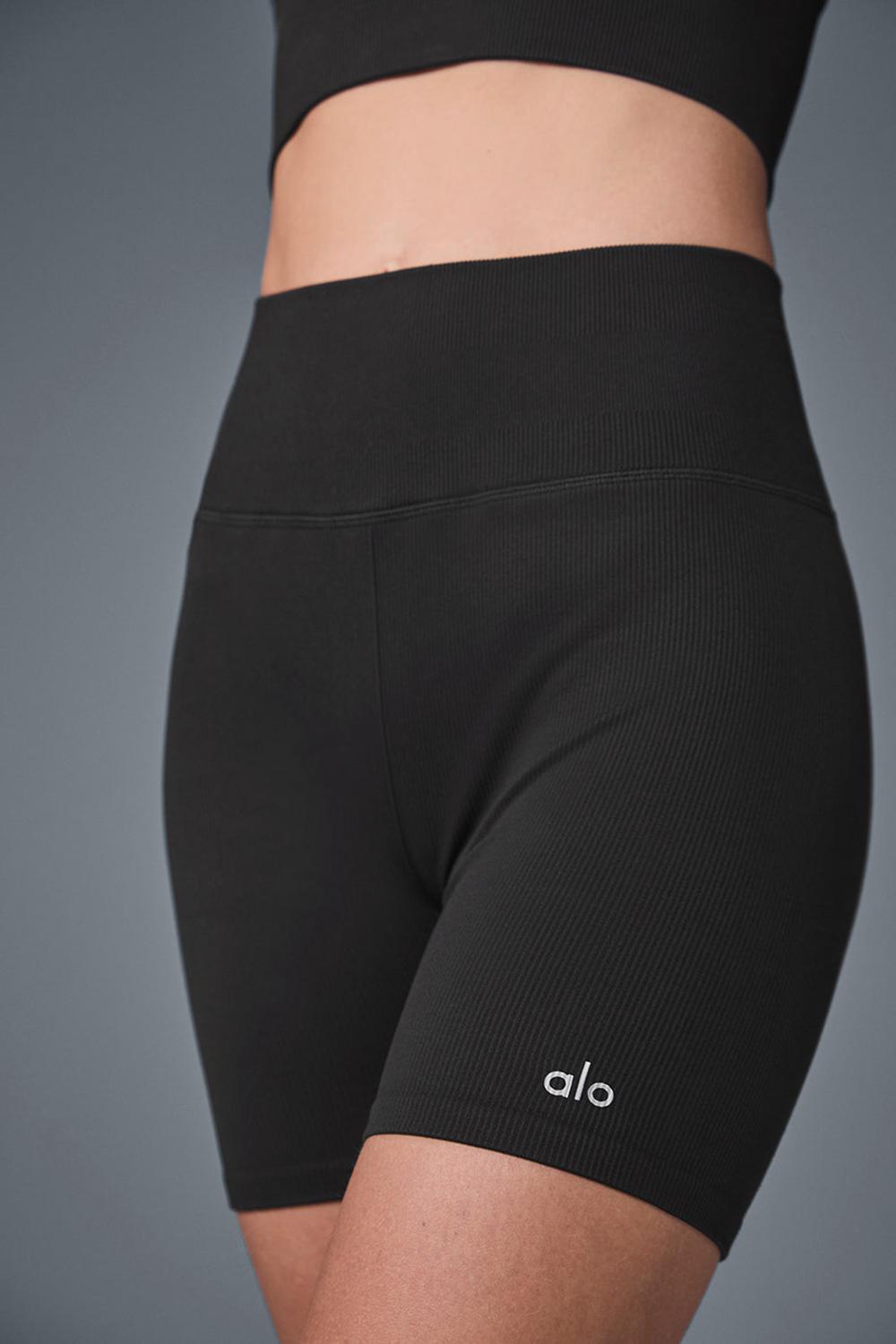 Short Alo Yoga 5