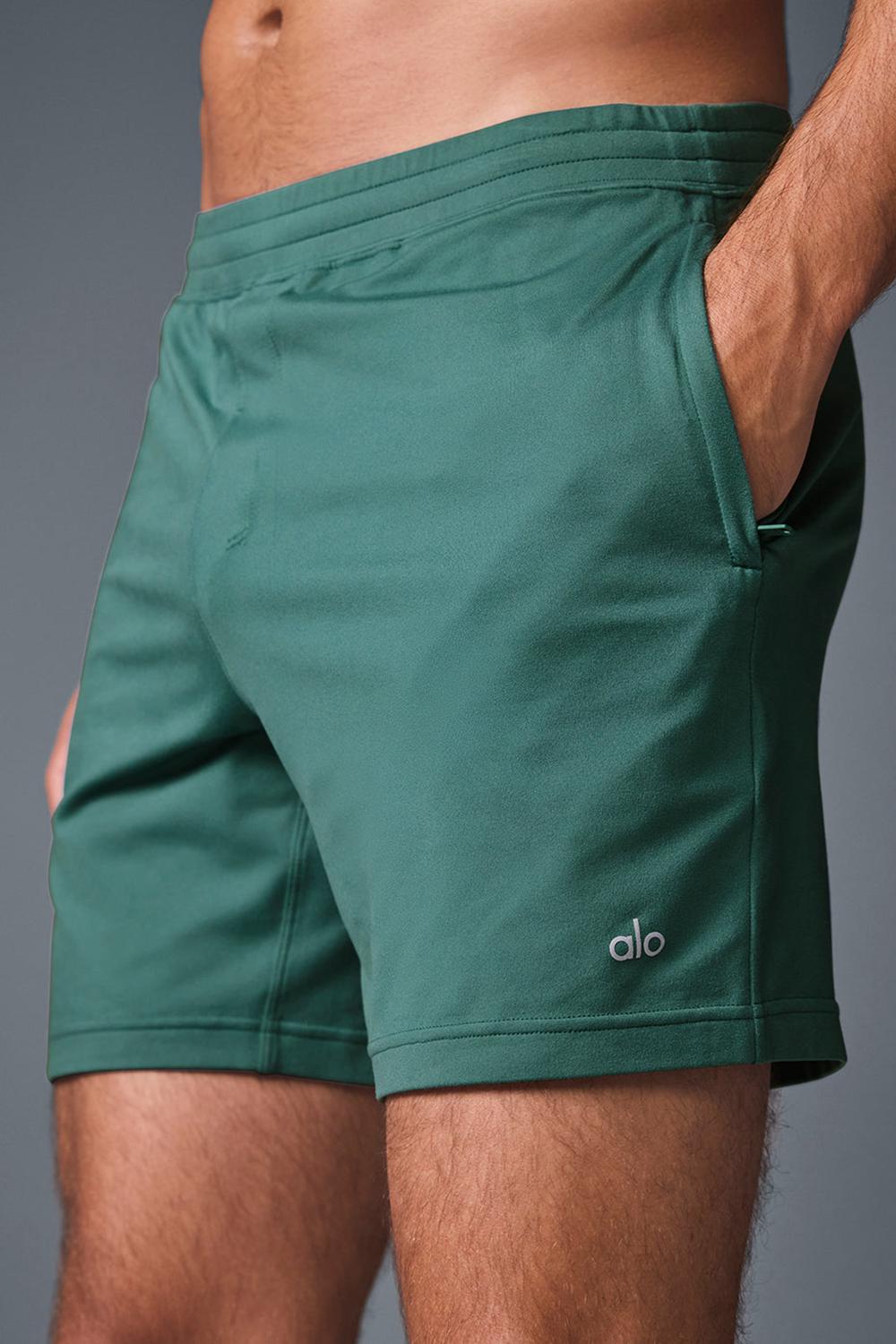 Short Alo Yoga 7