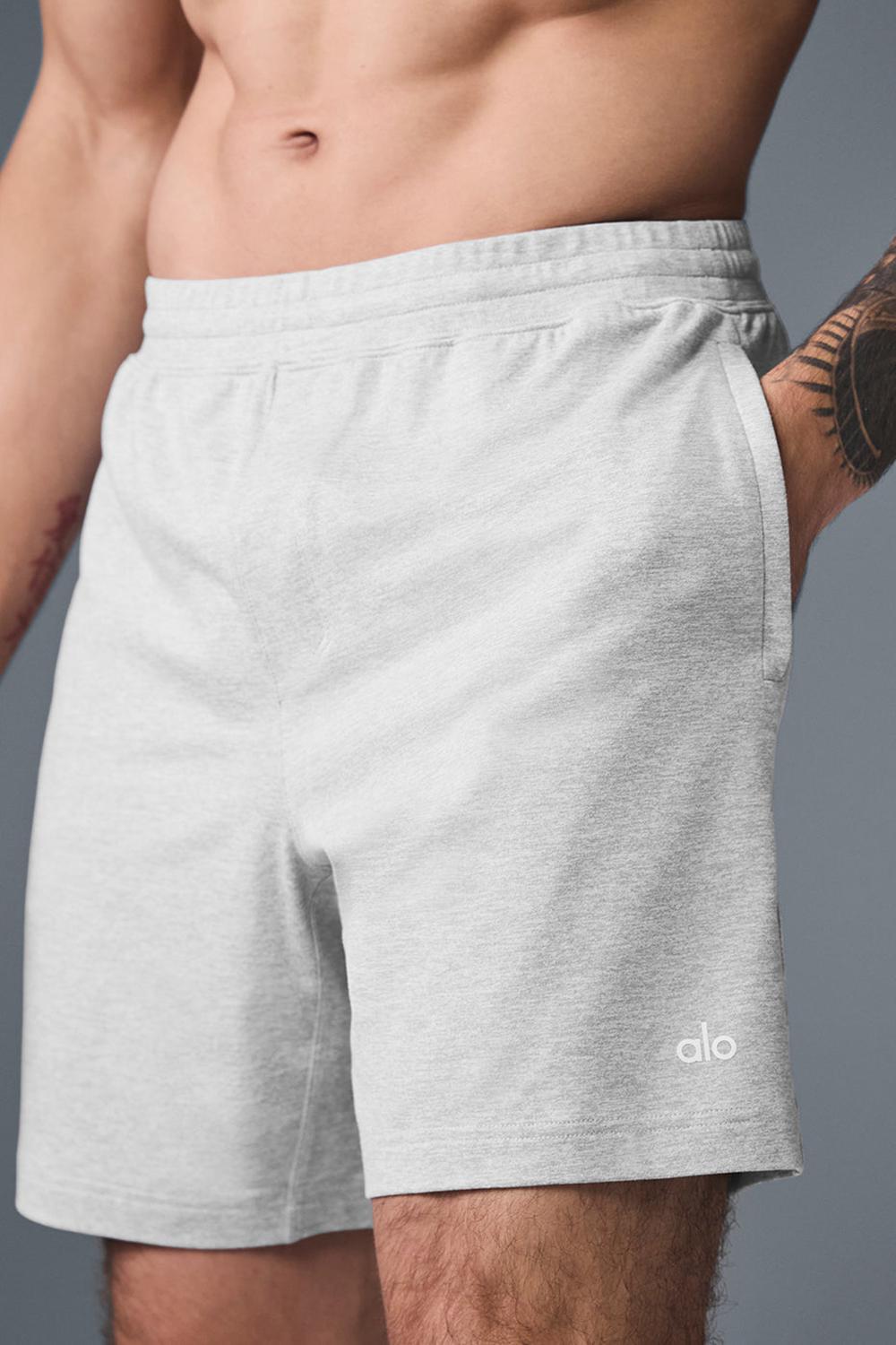 Short Alo Yoga 7