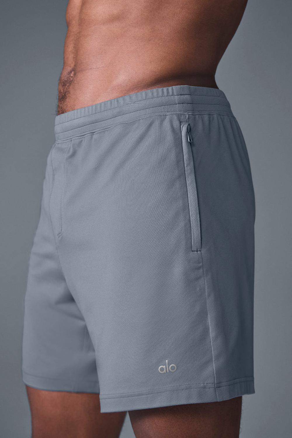 Short Alo Yoga 7