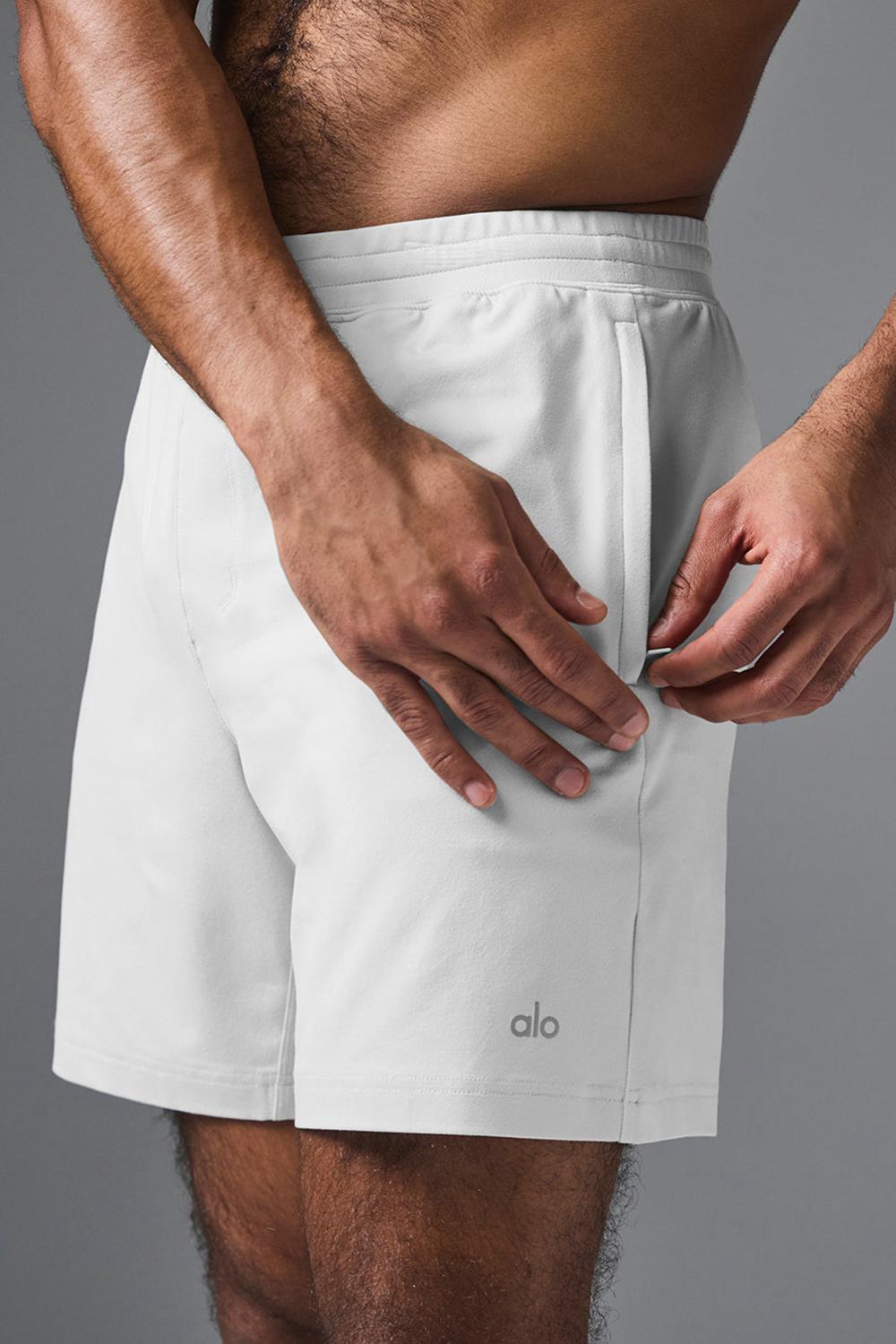 Short Alo Yoga 7