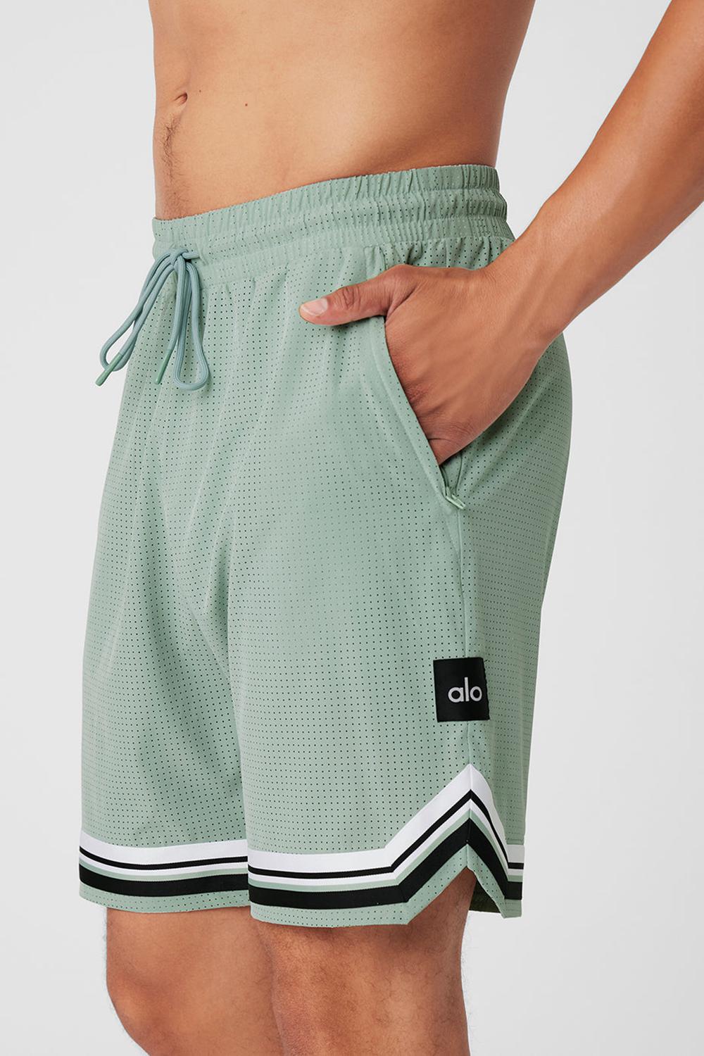 Short Alo Yoga 9