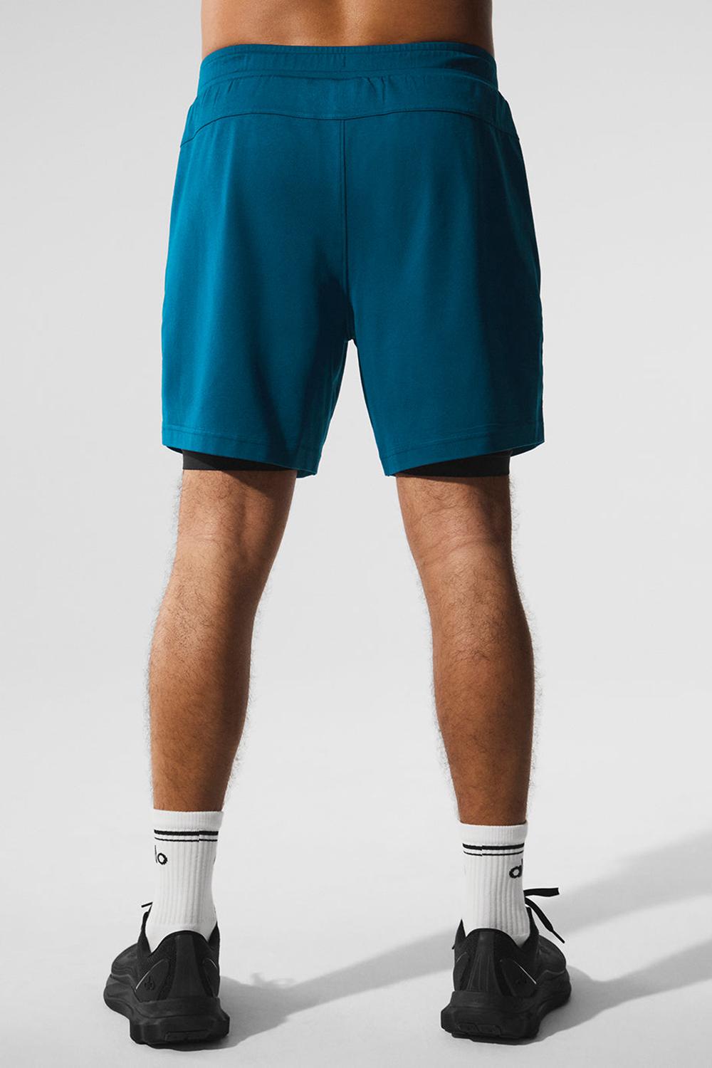 Short Alo Yoga Conquer React 2-In-1 Performance Hombre Azules Negras | Chile  28105-WVCZ