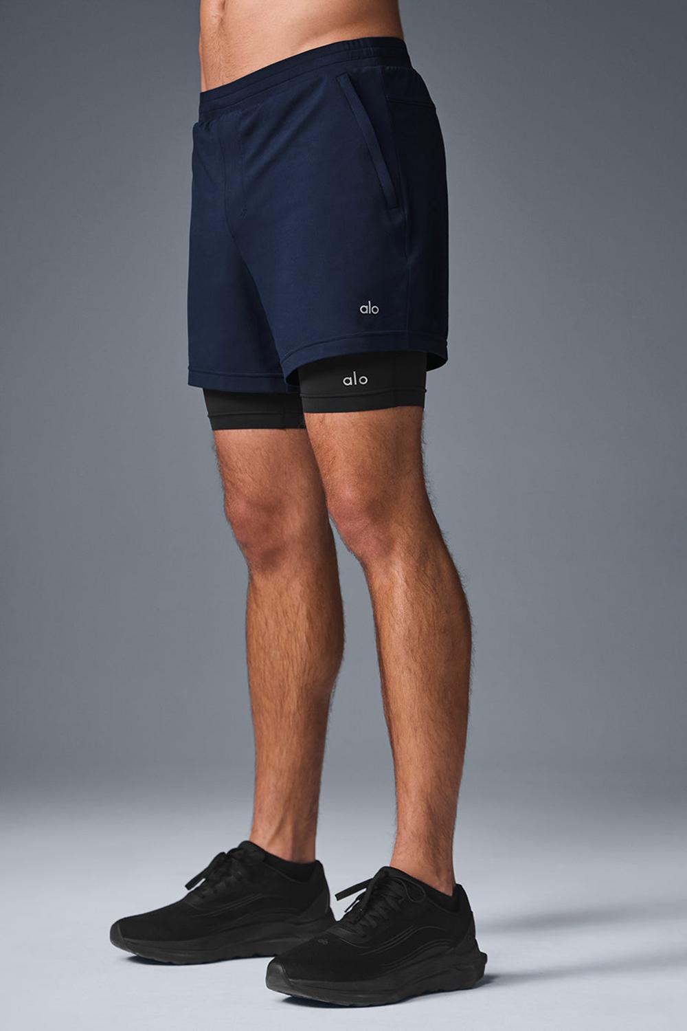 Short Alo Yoga Conquer React 2-In-1 Performance Hombre Azul Marino Negras | Chile  10328-XLFD
