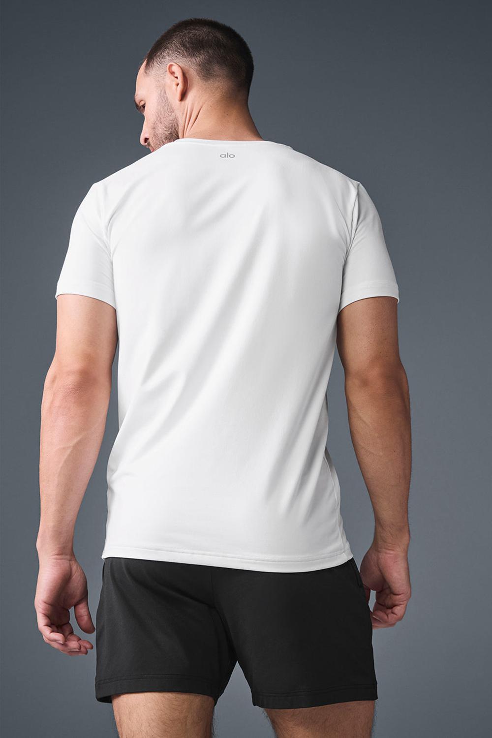 Short Sleeve Alo Yoga Conquer Reform Crewneck Hombre Blancas | Chile  16357-AJMZ